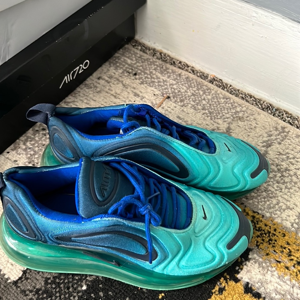 Nike air max 720